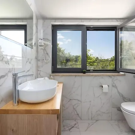 Fabris By Briskva * Kringa