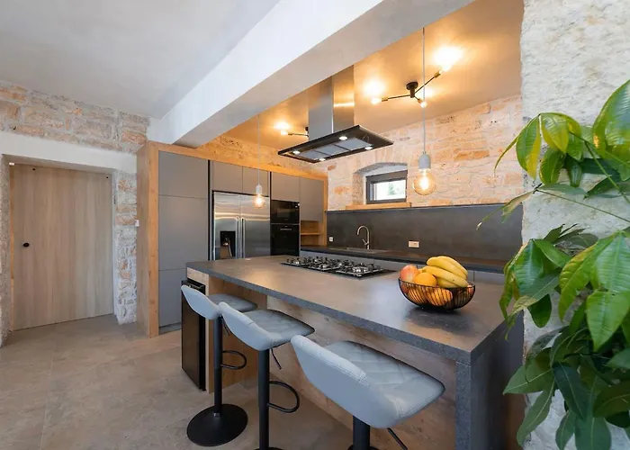 Fabris By Briskva Kringa