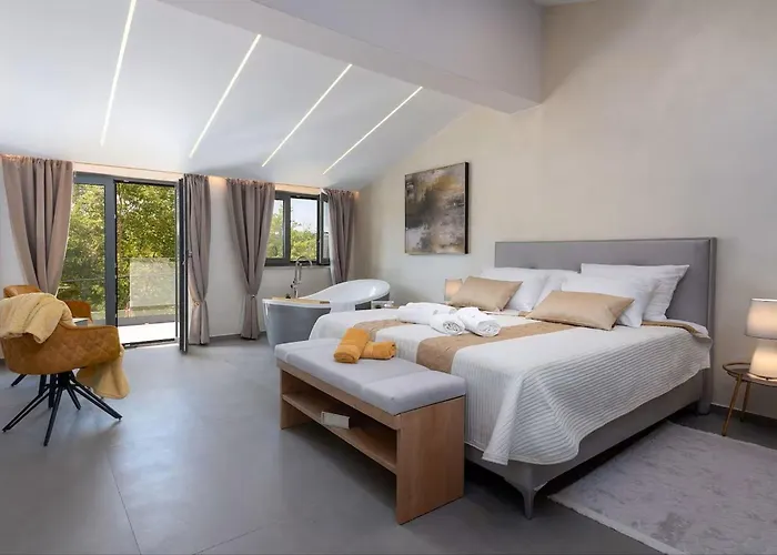 Villa Fabris By Briskva *