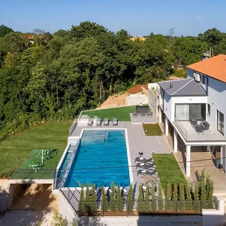 빌라 Fabris By Briskva